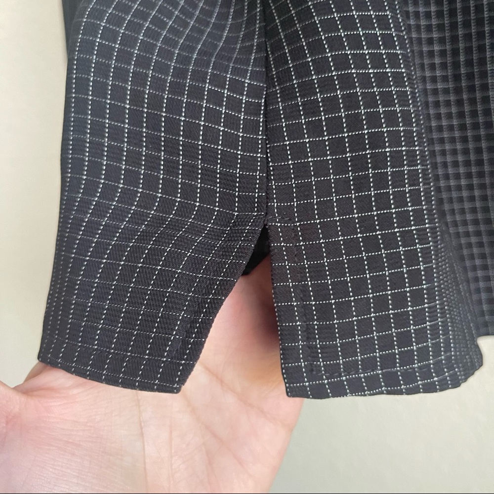 Vintage Liz Claiborne Grid Pattern Button-Up - image 4